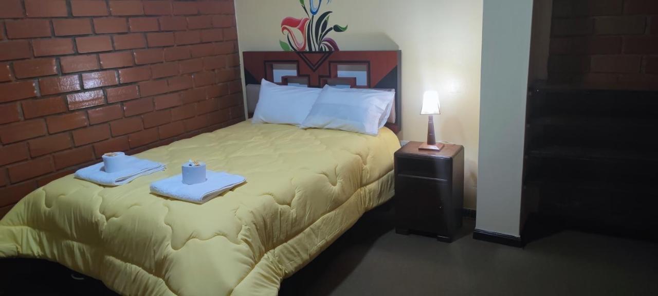 Mirador Backpackers B&B Huaraz  Buitenkant foto