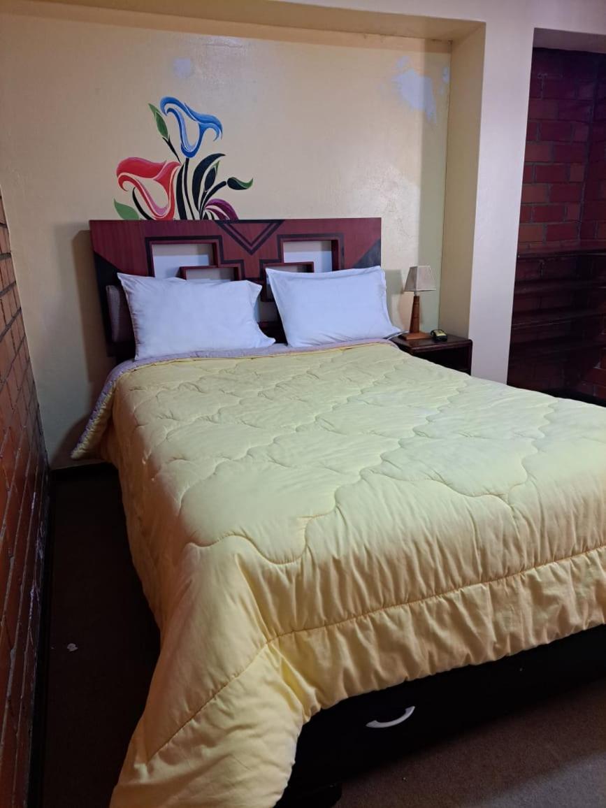 Mirador Backpackers B&B Huaraz  Buitenkant foto