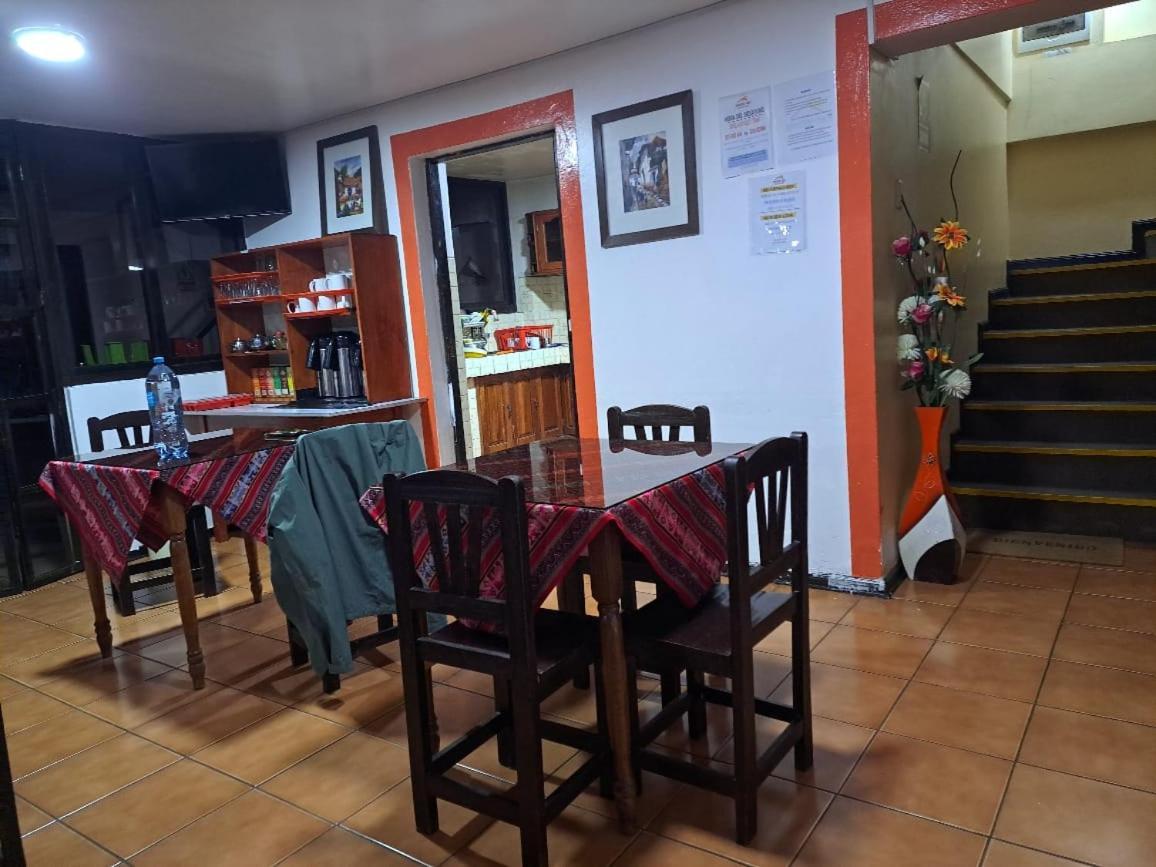 Mirador Backpackers B&B Huaraz  Buitenkant foto